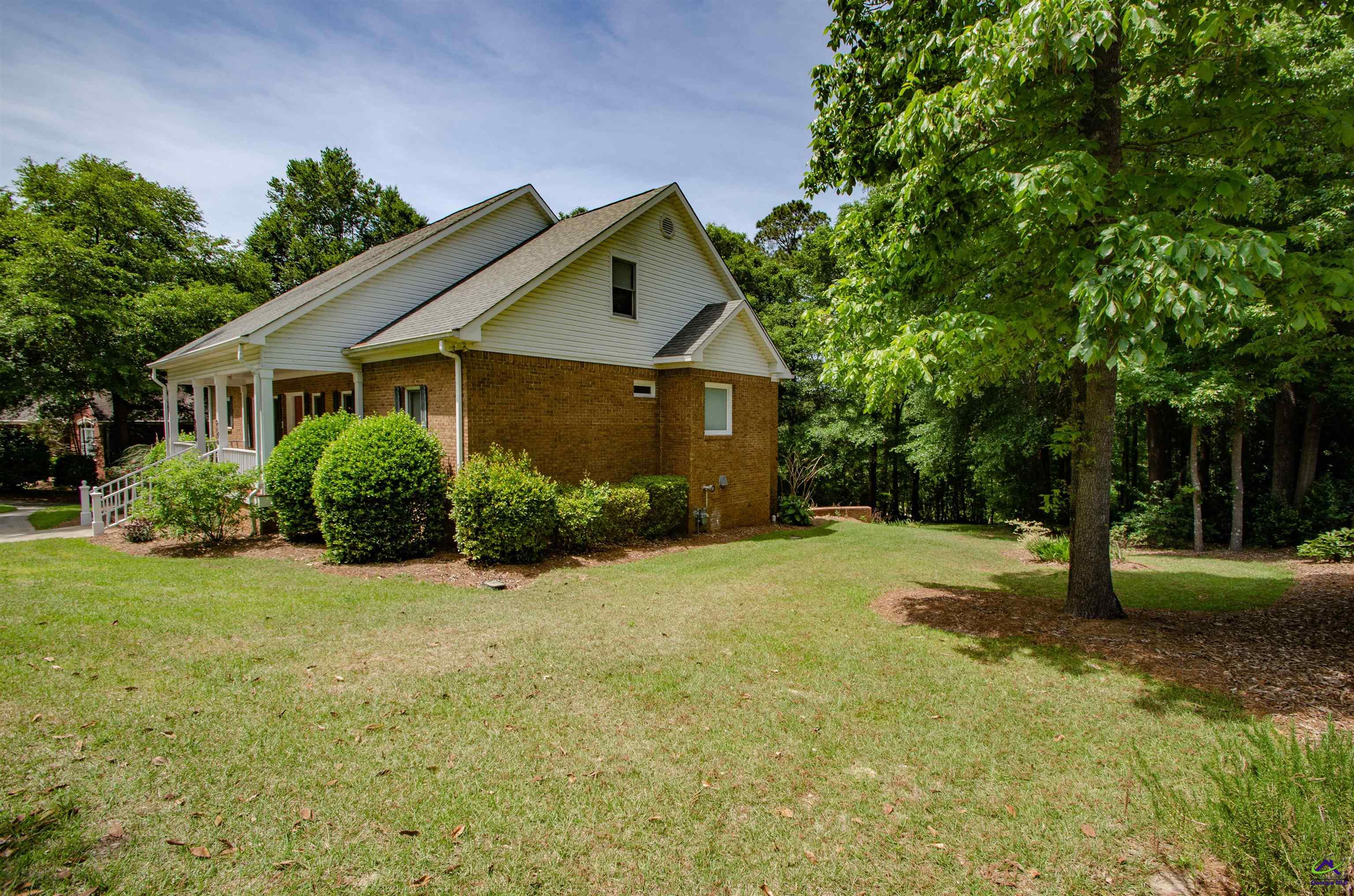 110 Holly Drive Warner Robins, GA 31088 - Photo 8 of 80