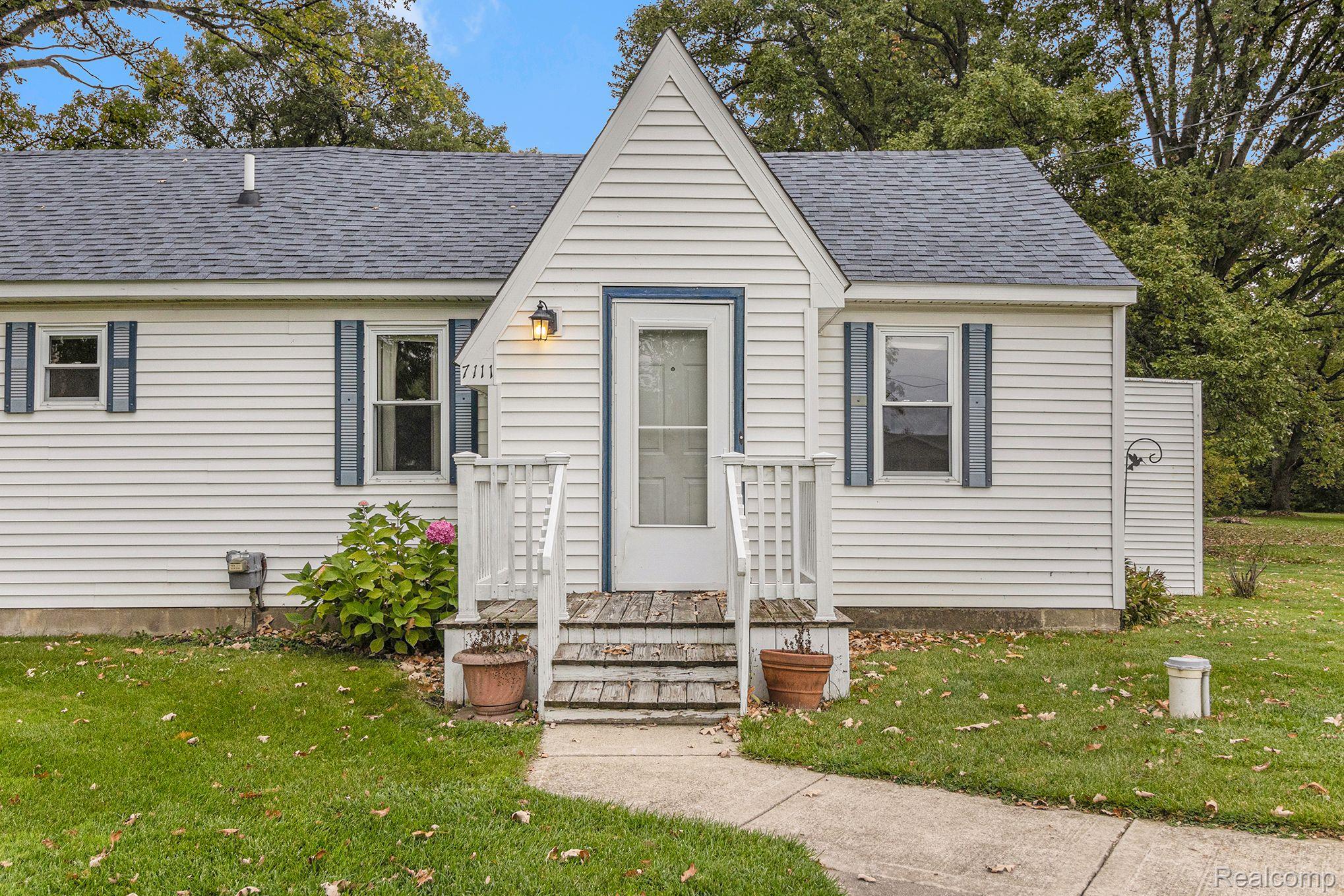 7111 East Carpenter Road Davison, MI 48423 - Photo 1 of 21 Clean and move-in ready
