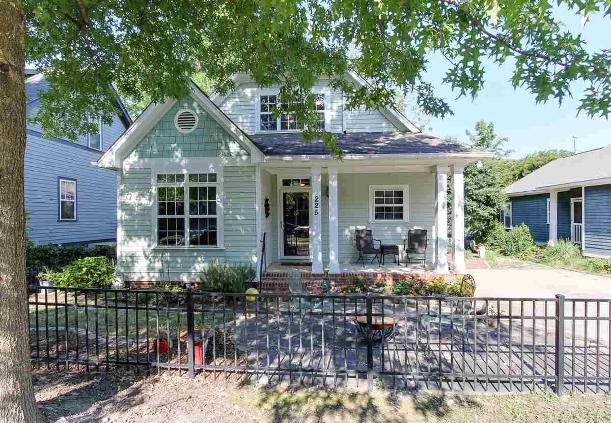 225 Cooke Street Raleigh, NC 27601 - Photo 2 of 24 Photo 2