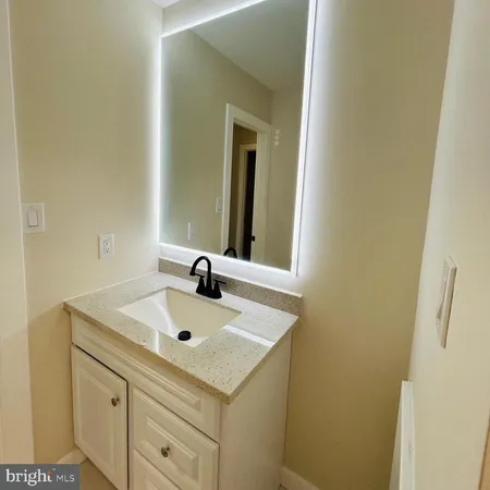 $259,000 | 309 Via Cascata Drive, Clementon, NJ 08021