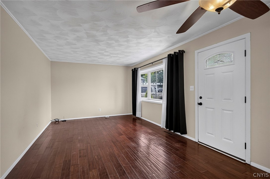 401 Van Dyke Road Utica, NY 13502 - Photo 16 of 50