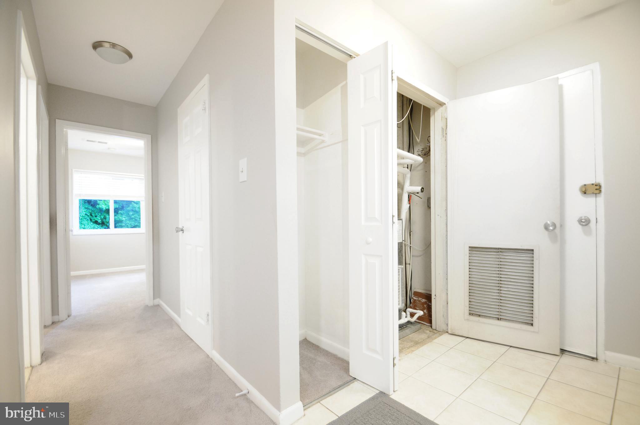 1401 Northgate Square, Unit 22C Reston, VA 20190 - Photo 5 of 71 Gallery Image 5