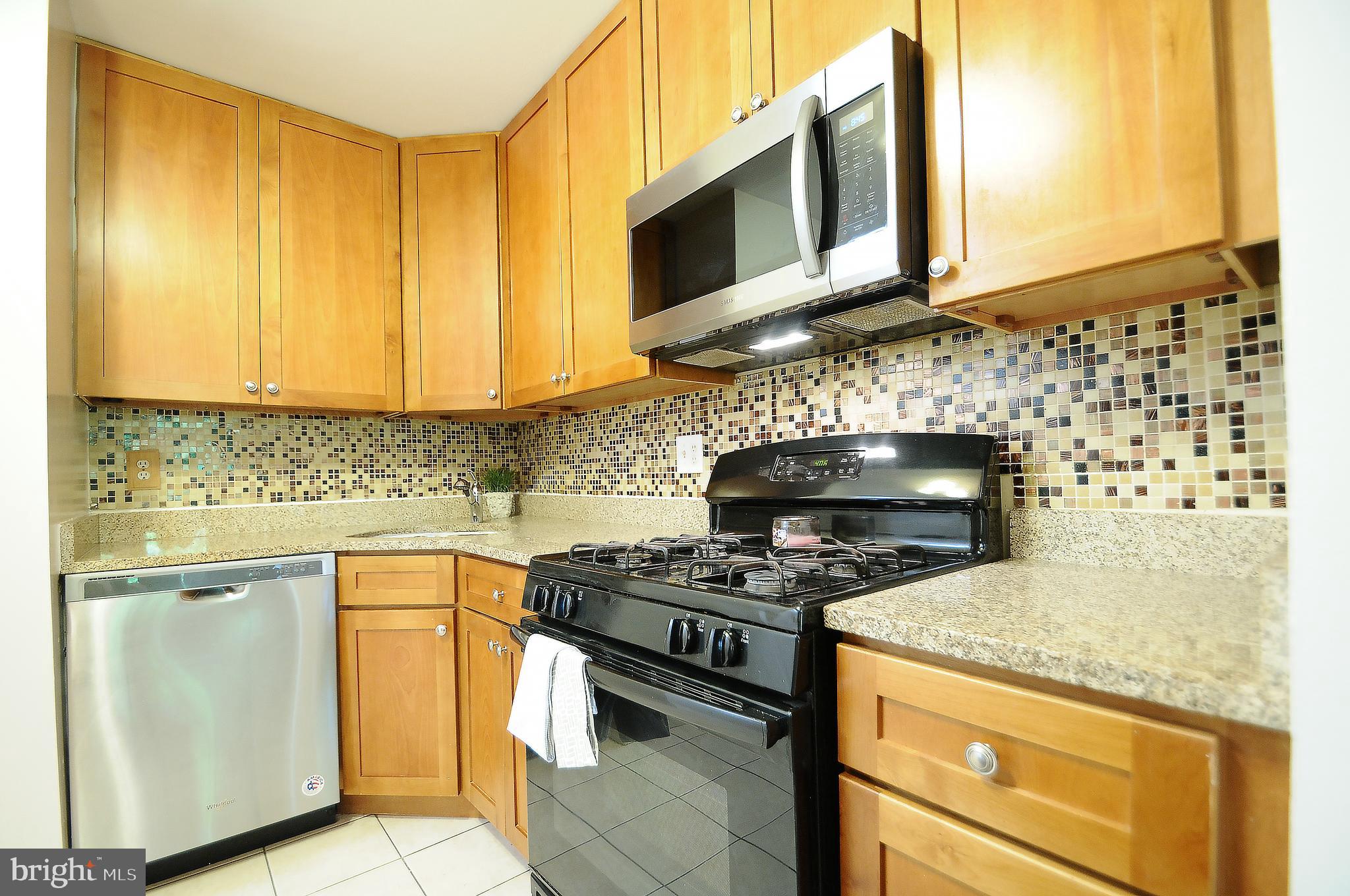 1401 Northgate Square, Unit 22C Reston, VA 20190 - Photo 8 of 71 Gallery Image 8