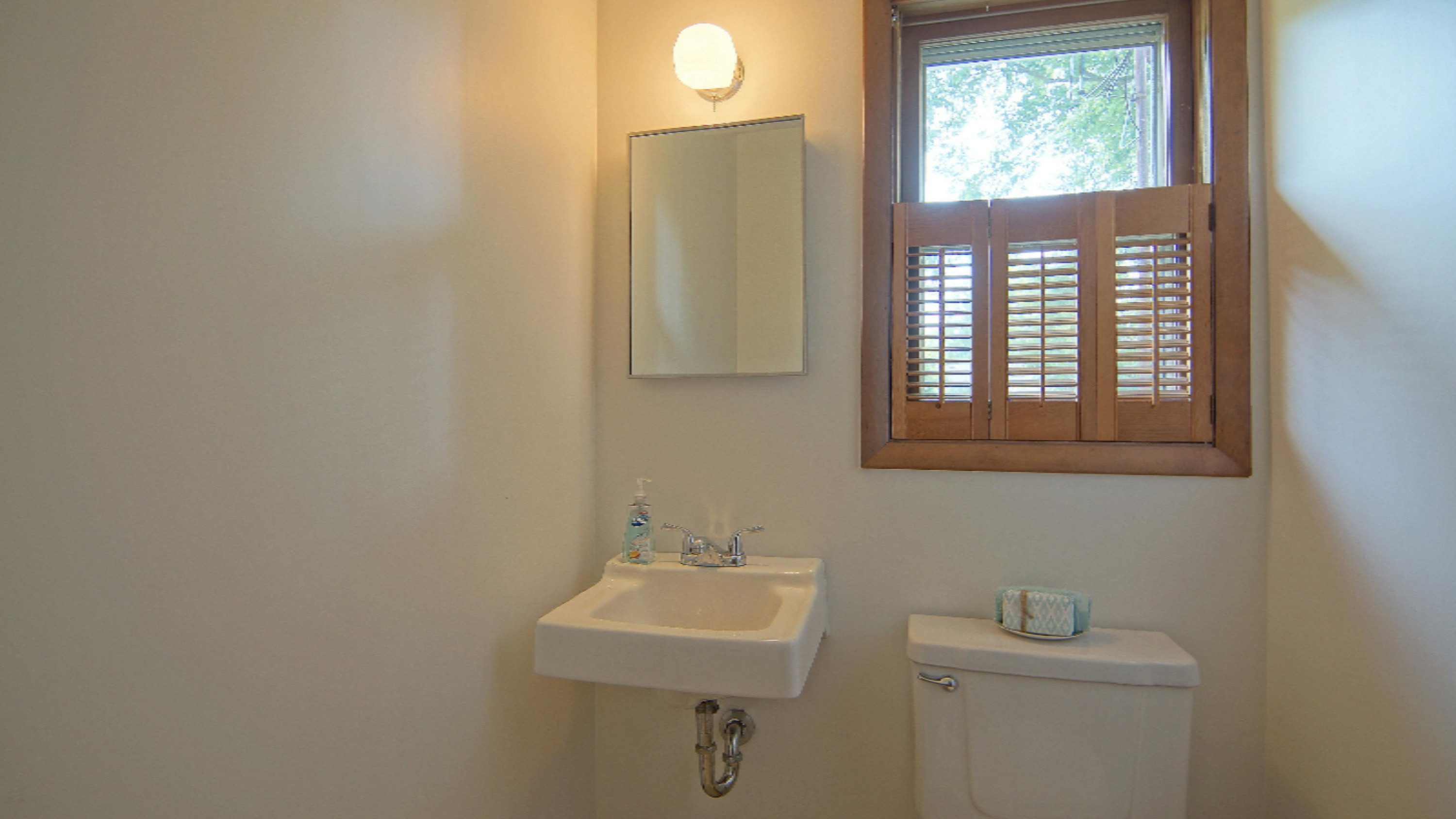 2816 Crown Point Road Stevensville, MI 49127 - Photo 14 of 24 DSC00044