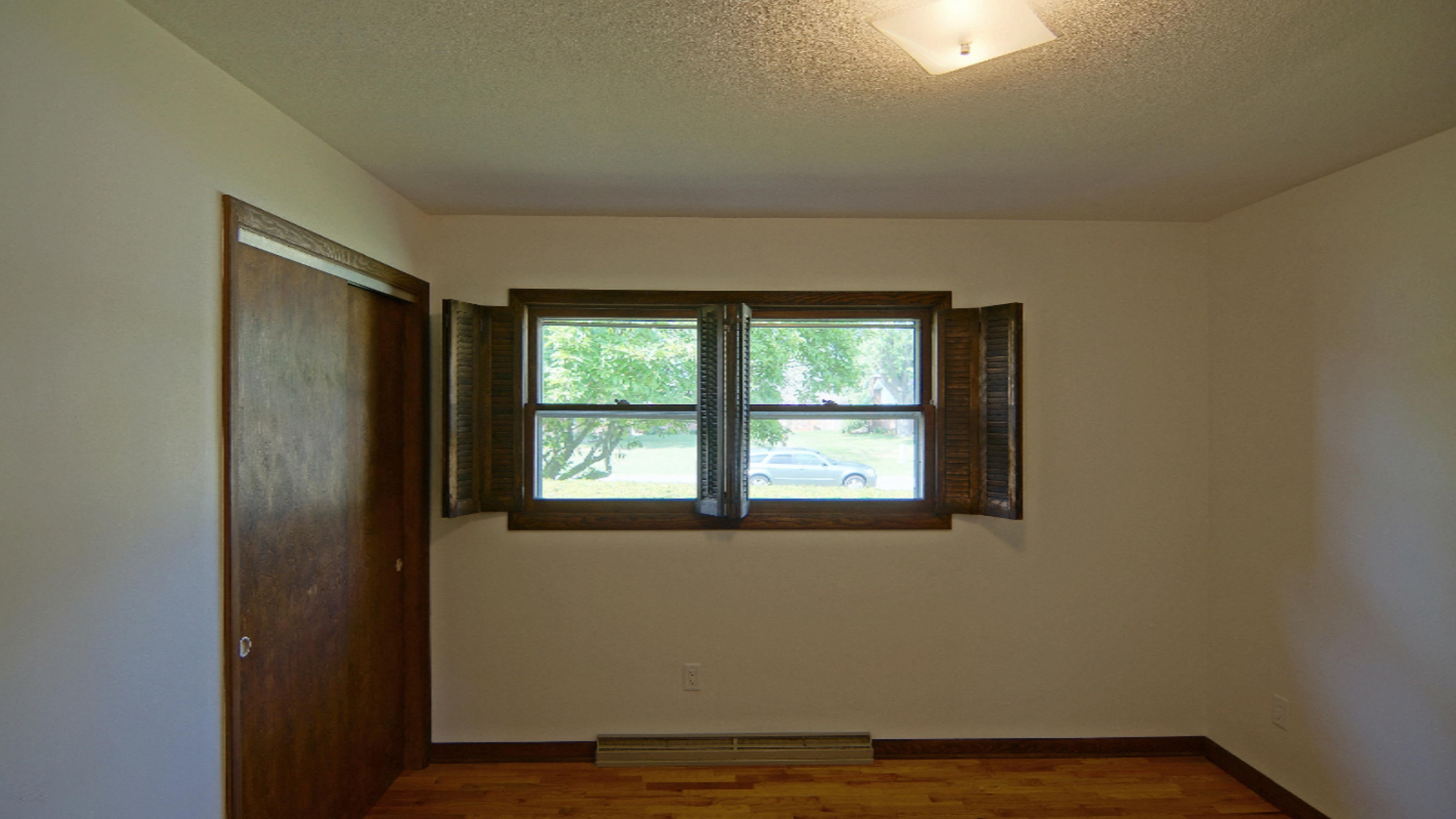 2816 Crown Point Road Stevensville, MI 49127 - Photo 20 of 24 DSC00062