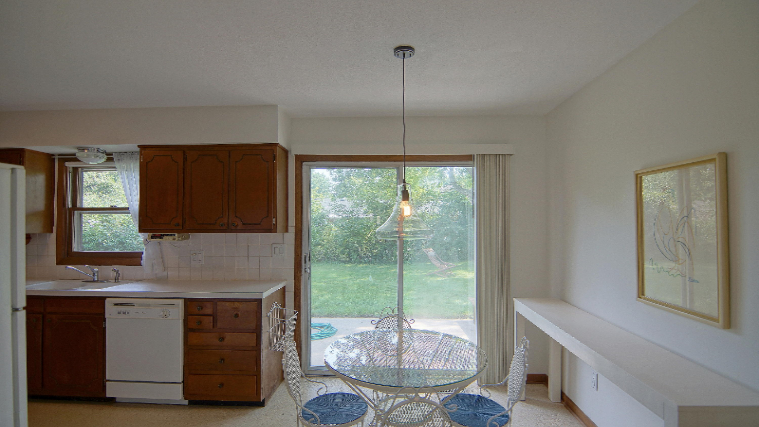 2816 Crown Point Road Stevensville, MI 49127 - Photo 4 of 24 DSC00040