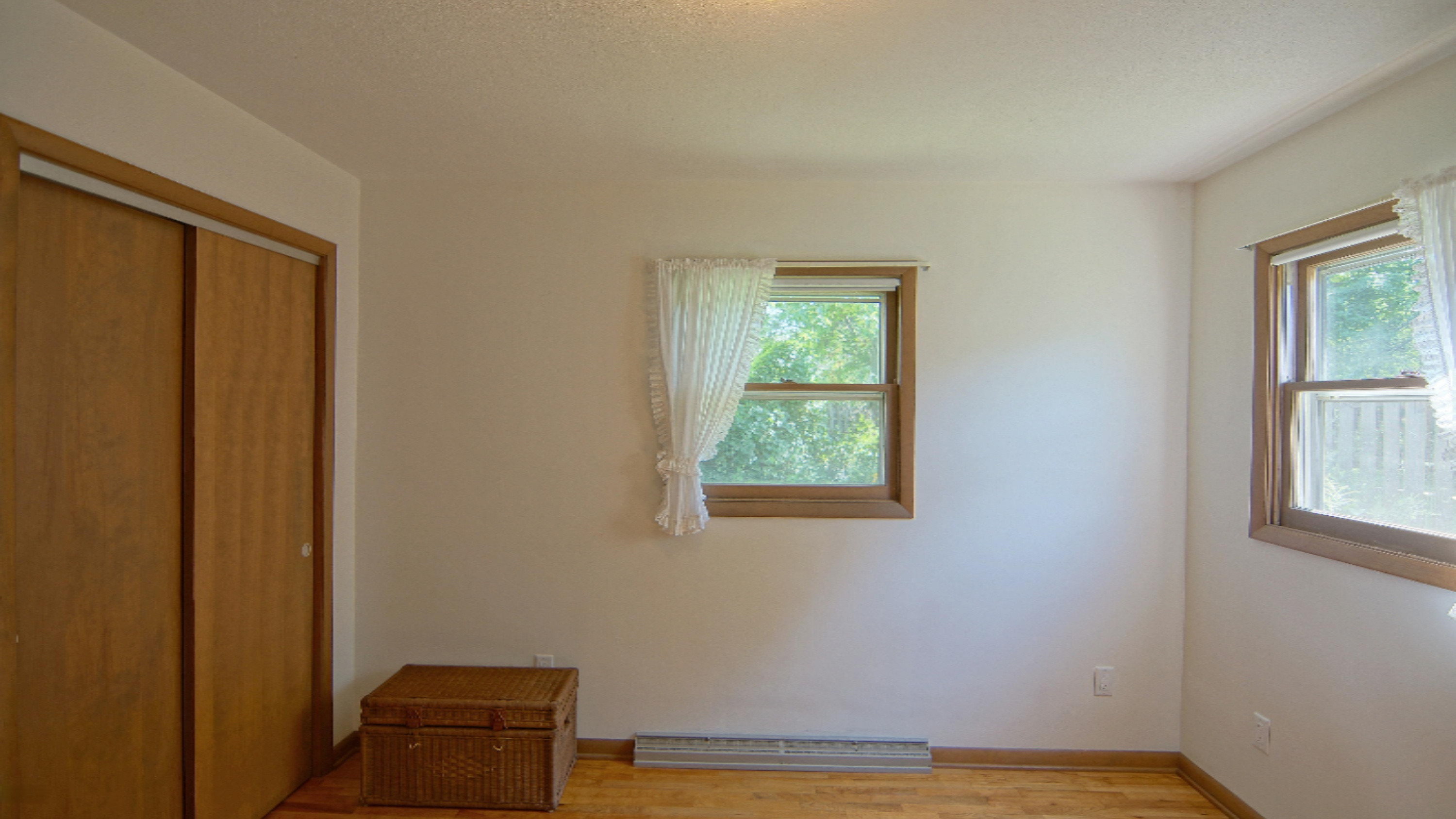 2816 Crown Point Road Stevensville, MI 49127 - Photo 7 of 24 DSC00060