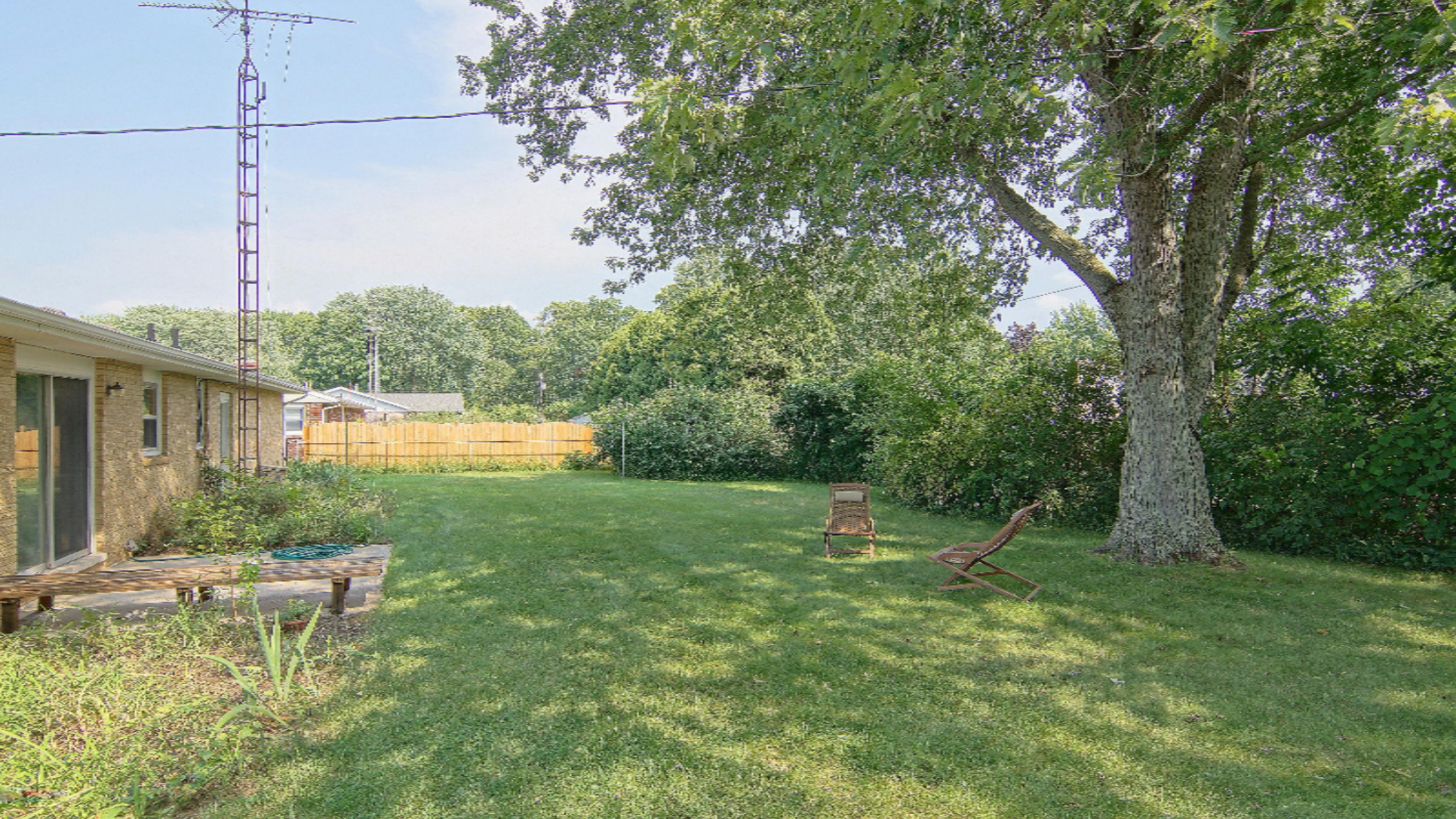 2816 Crown Point Road Stevensville, MI 49127 - Photo 9 of 24 DSC00078