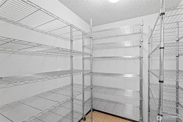 $375,000 | 20714 76th Avenue West, Unit 11, Edmonds, WA 98026