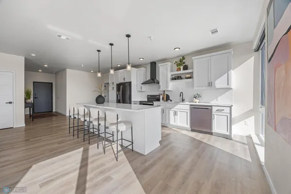 $700,000 | 234 Main Avenue, Unit 719, Fargo, ND 58103