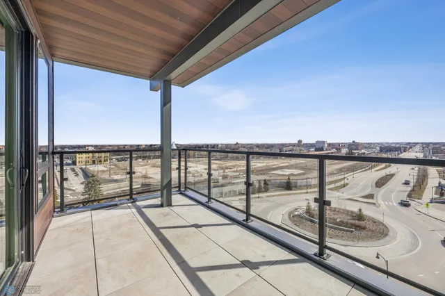 $700,000 | 234 Main Avenue, Unit 719, Fargo, ND 58103