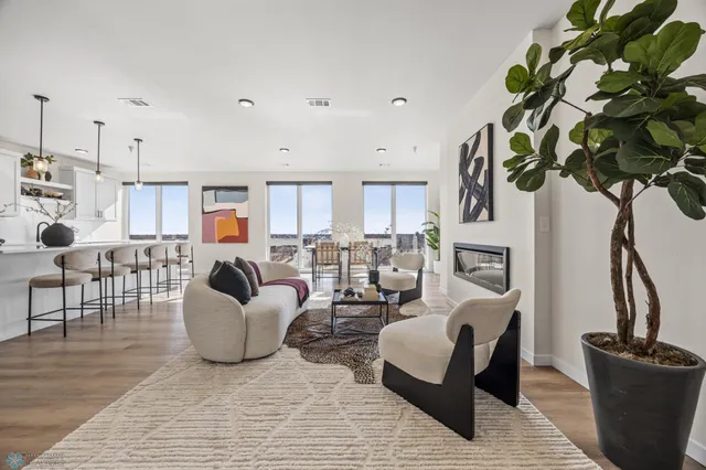 $700,000 | 234 Main Avenue, Unit 719, Fargo, ND 58103