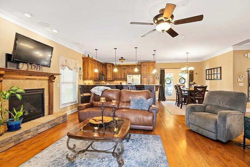 964 East Stagecoach Road Cross Hill, SC 29332 - Photo 8 of 14 Gallery Image 8