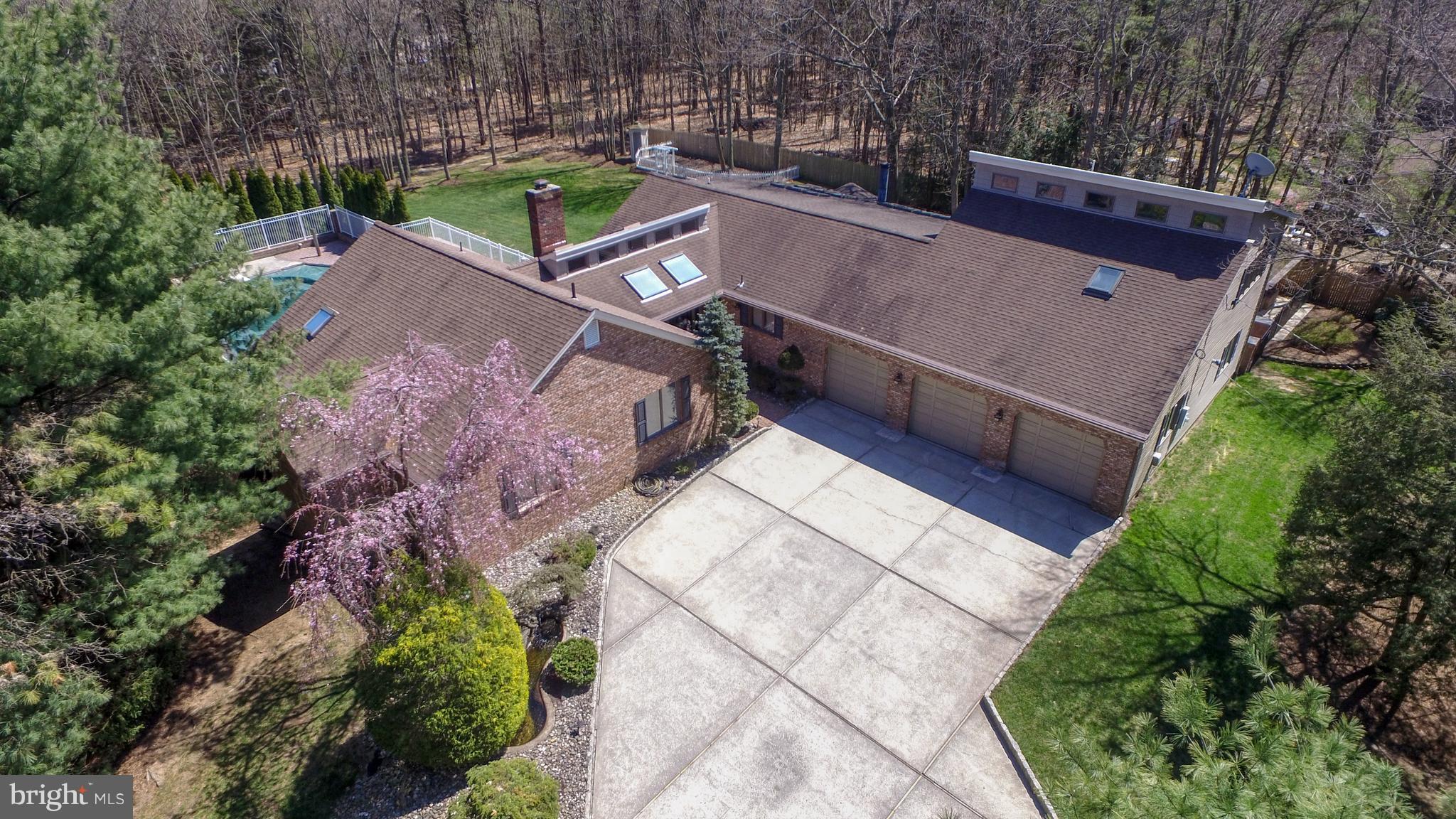 217 Old Forge Road Monroe Township, NJ 08831 - Photo 11 of 60 Gallery Image 11