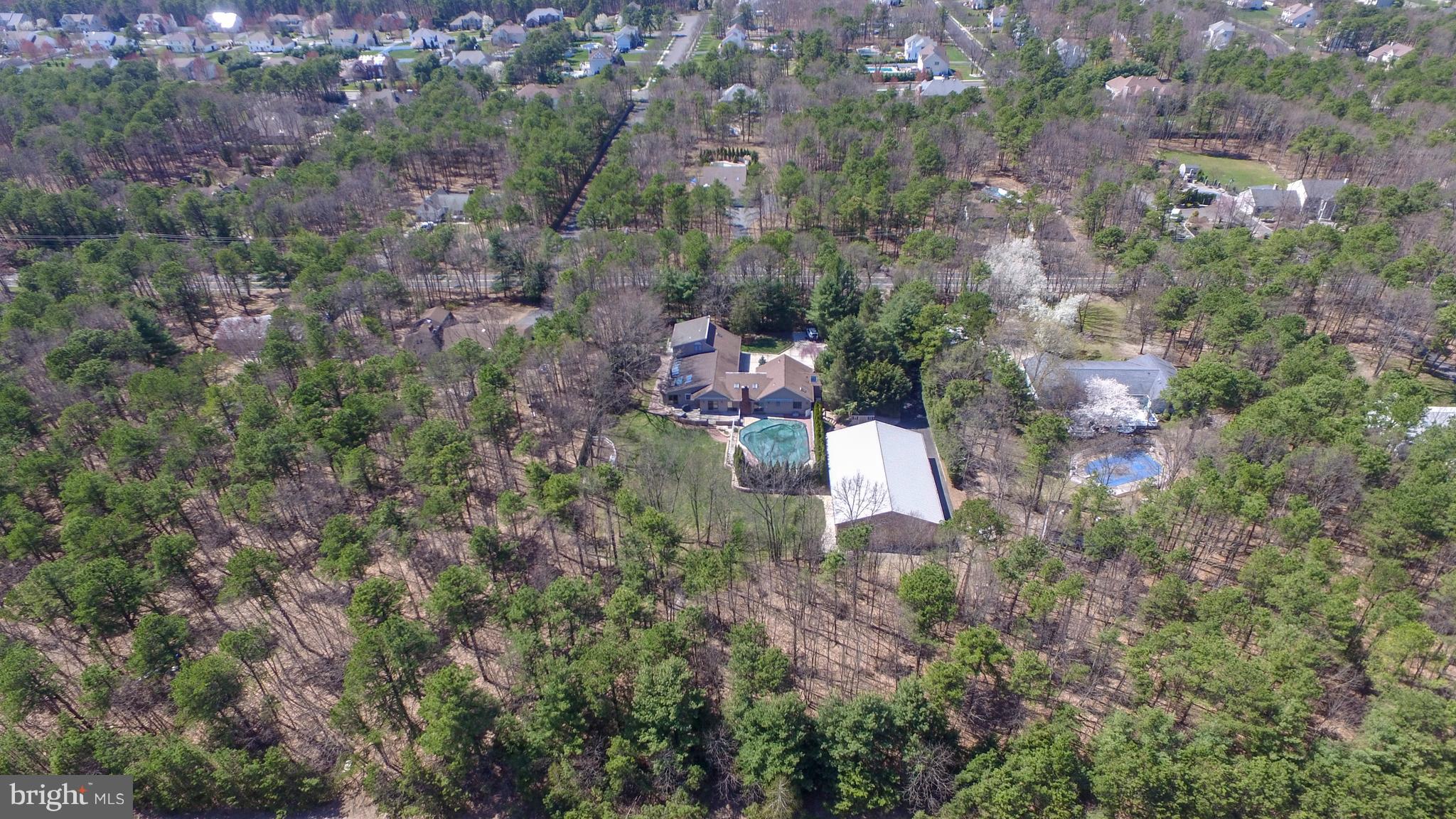 217 Old Forge Road Monroe Township, NJ 08831 - Photo 5 of 60 Gallery Image 5