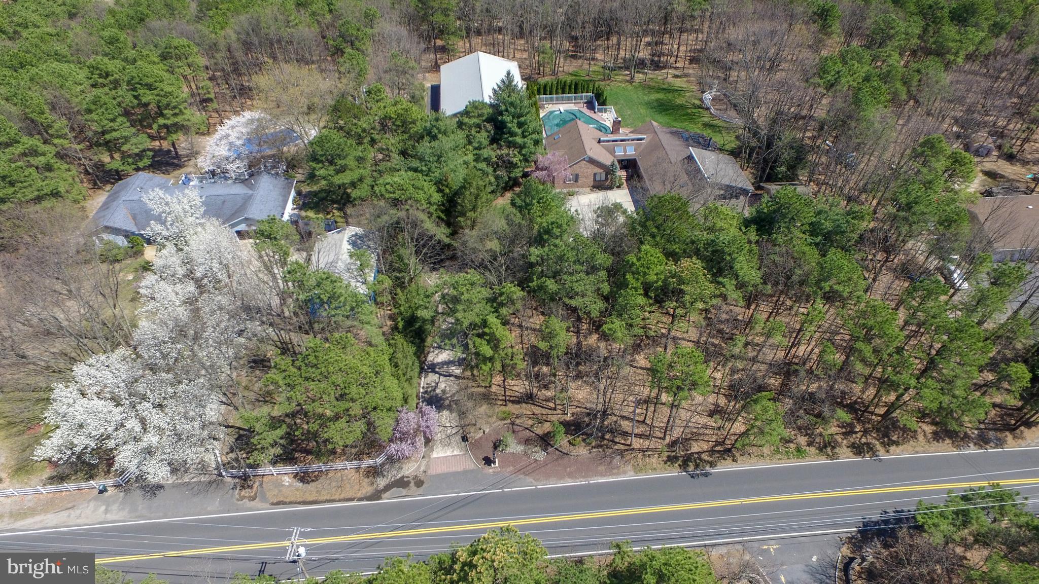 217 Old Forge Road Monroe Township, NJ 08831 - Photo 7 of 60 Gallery Image 7