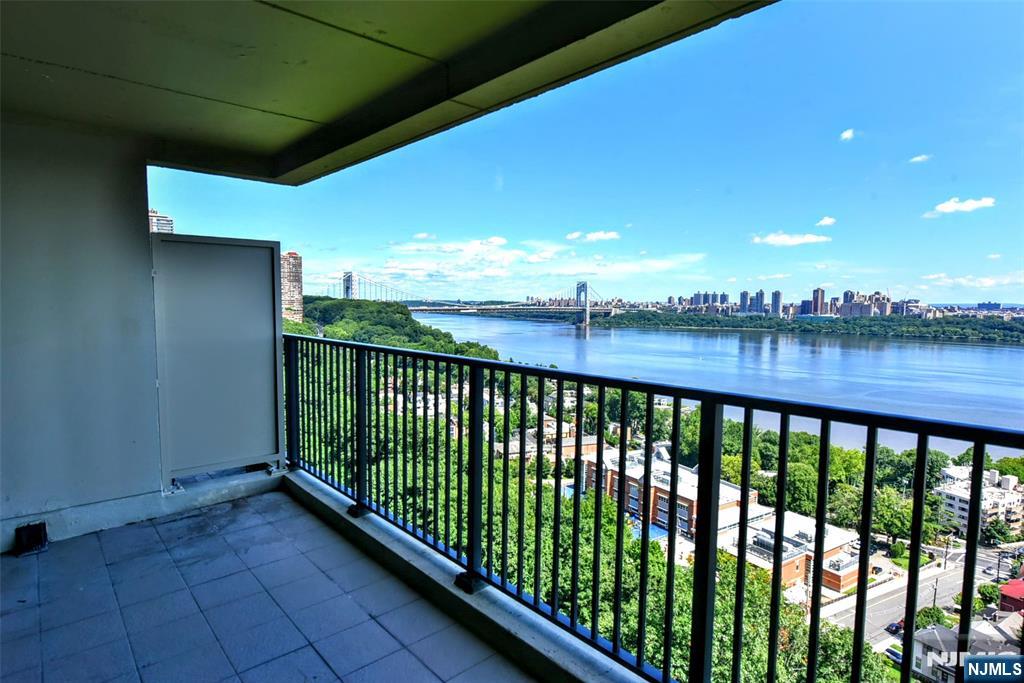 3 Horizon Road, Unit 1002 Fort Lee, NJ 07024 - Photo 24 of 28 Gallery Image 24
