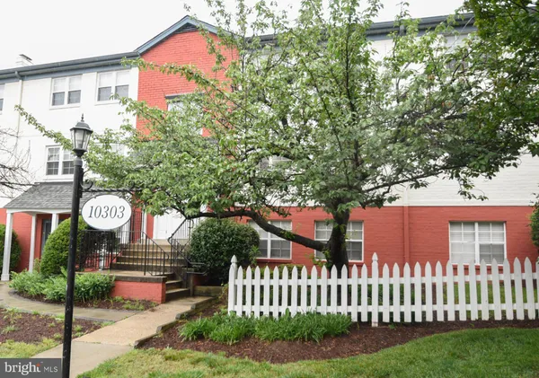 $185,000 | 10303 45th Place, Unit 203, Beltsville, MD 20705