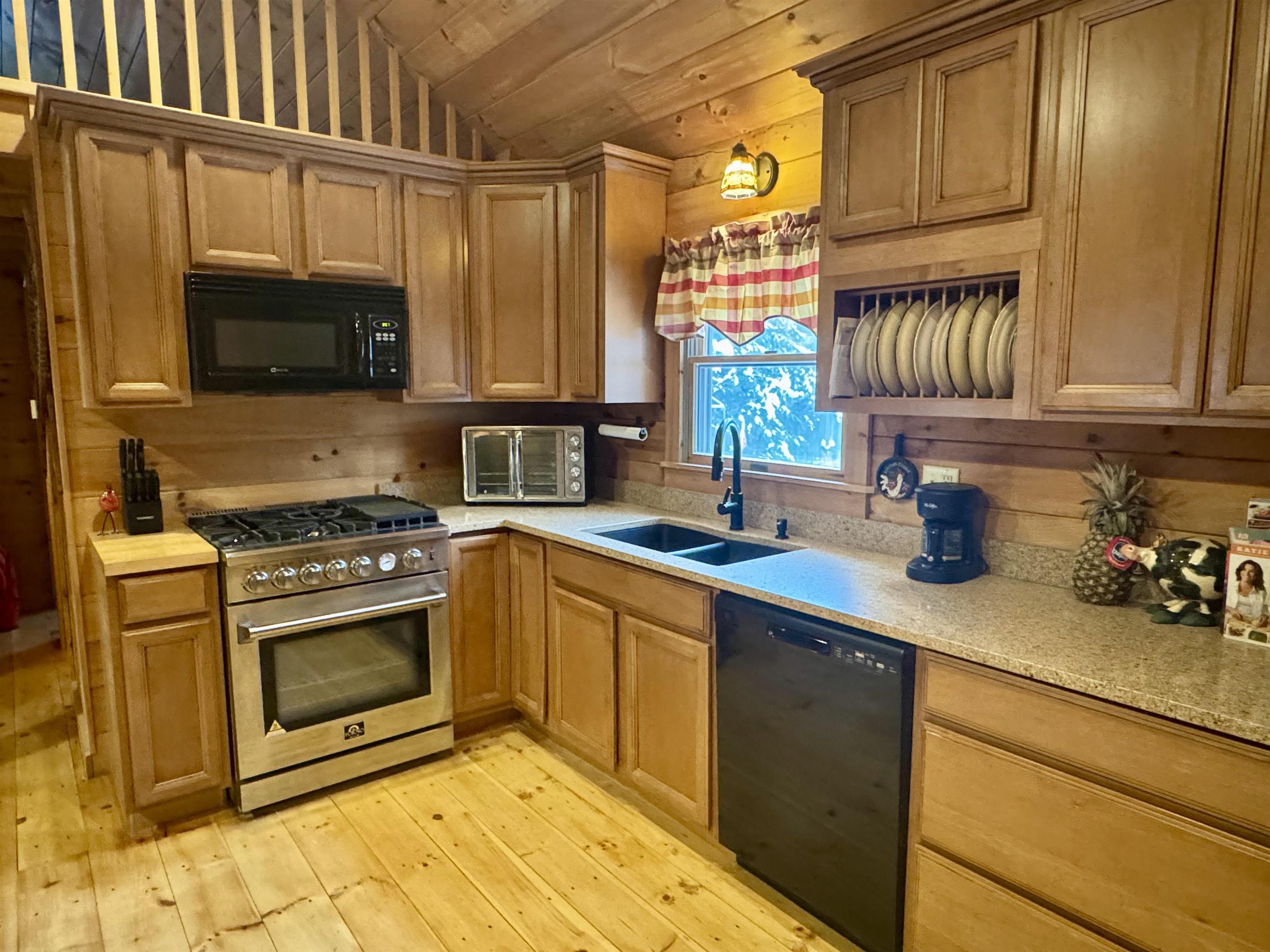151 Westmore Road Charleston, VT 05846 - Photo 7 of 32 Gallery Image 7