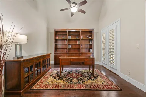 $825,000 | 6152 Stapleford Circle, Dallas, TX 75252