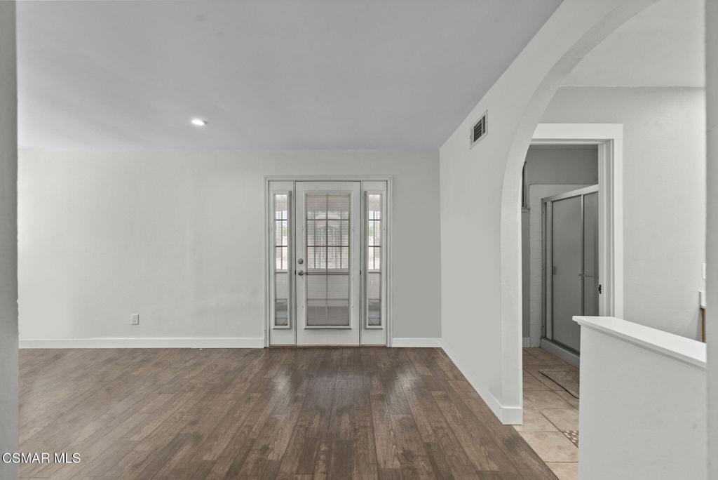 459 Mark Drive Simi Valley, CA 93065 - Photo 17 of 43