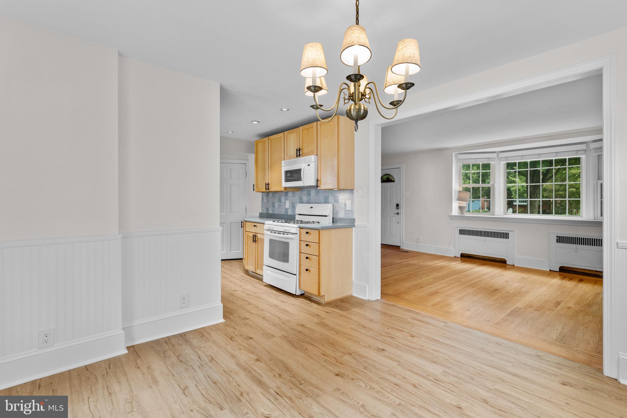 56 West Chelfield Road Glenside, PA 19038 - Photo 11 of 39 Dining Room