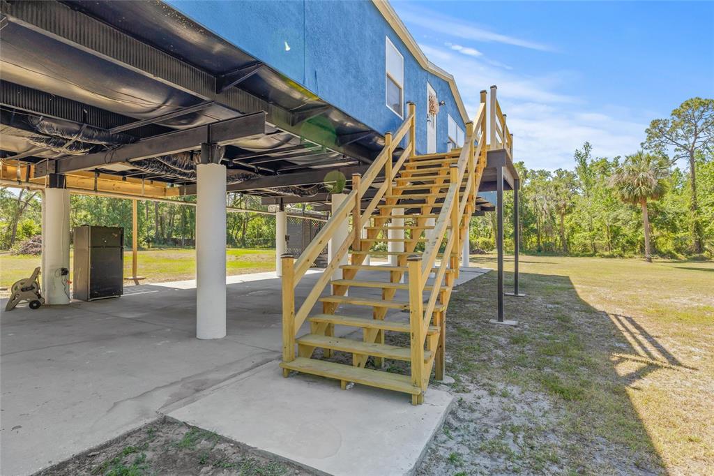 4425 Pine Street Valrico, FL 33596 - Photo 11 of 74