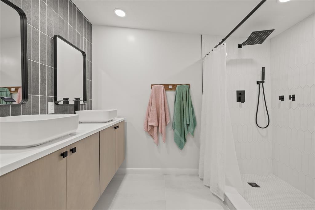 4425 Pine Street Valrico, FL 33596 - Photo 39 of 74