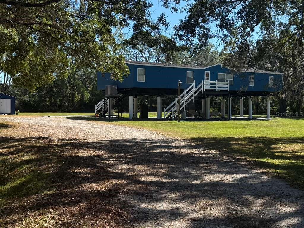 4425 Pine Street Valrico, FL 33596 - Photo 8 of 74