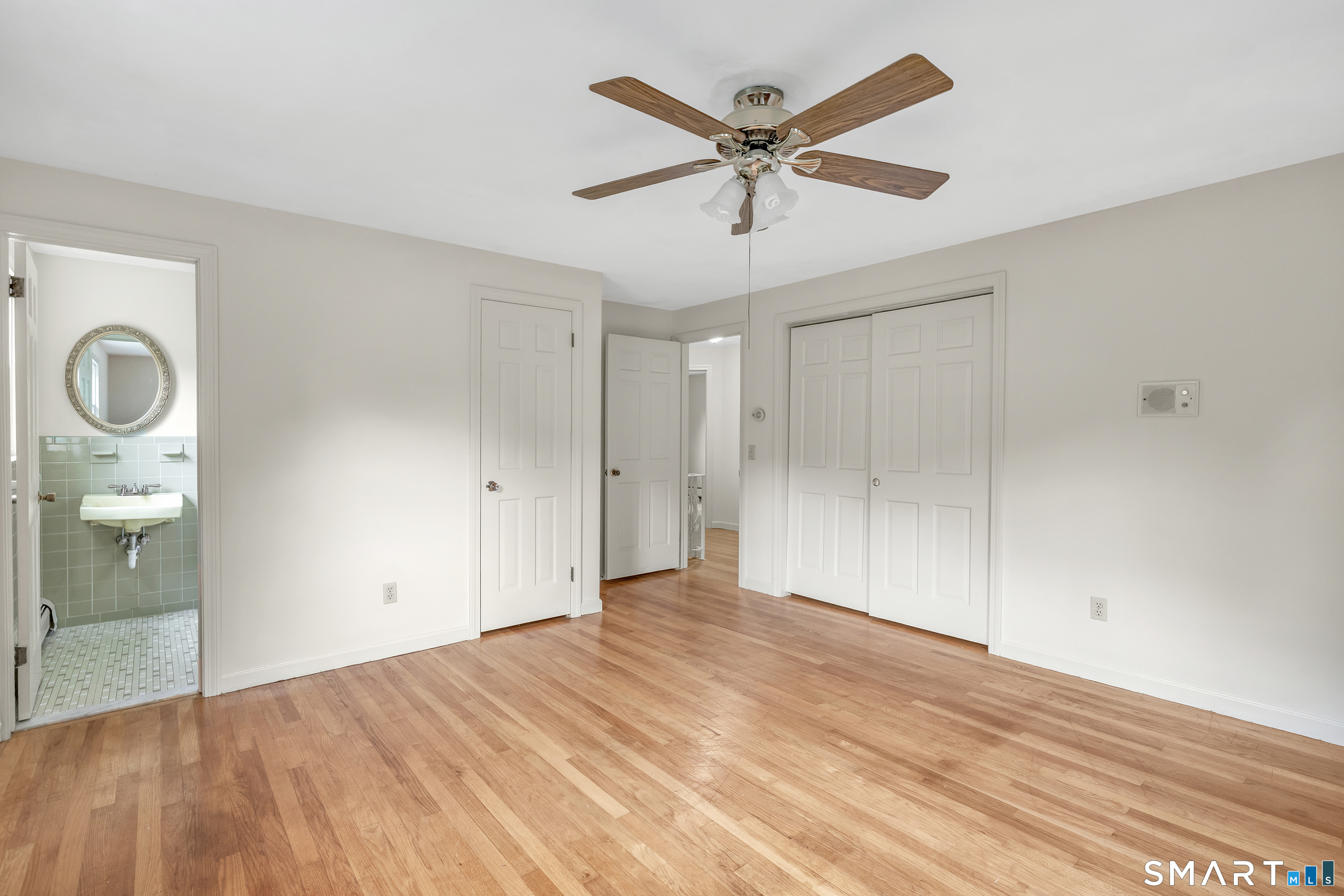 63 Marathon Road Trumbull, CT 06611 - Photo 29 of 40 Gallery Image 29