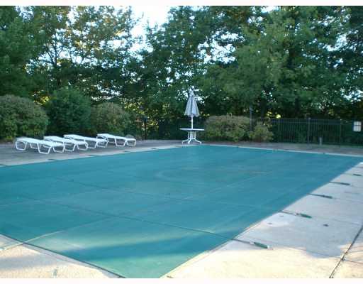 551 Sloop Road, Unit 57 Pittsburgh, PA 15237 - Photo 7 of 8 Swimming Pool/Hot Tub/Sauna.