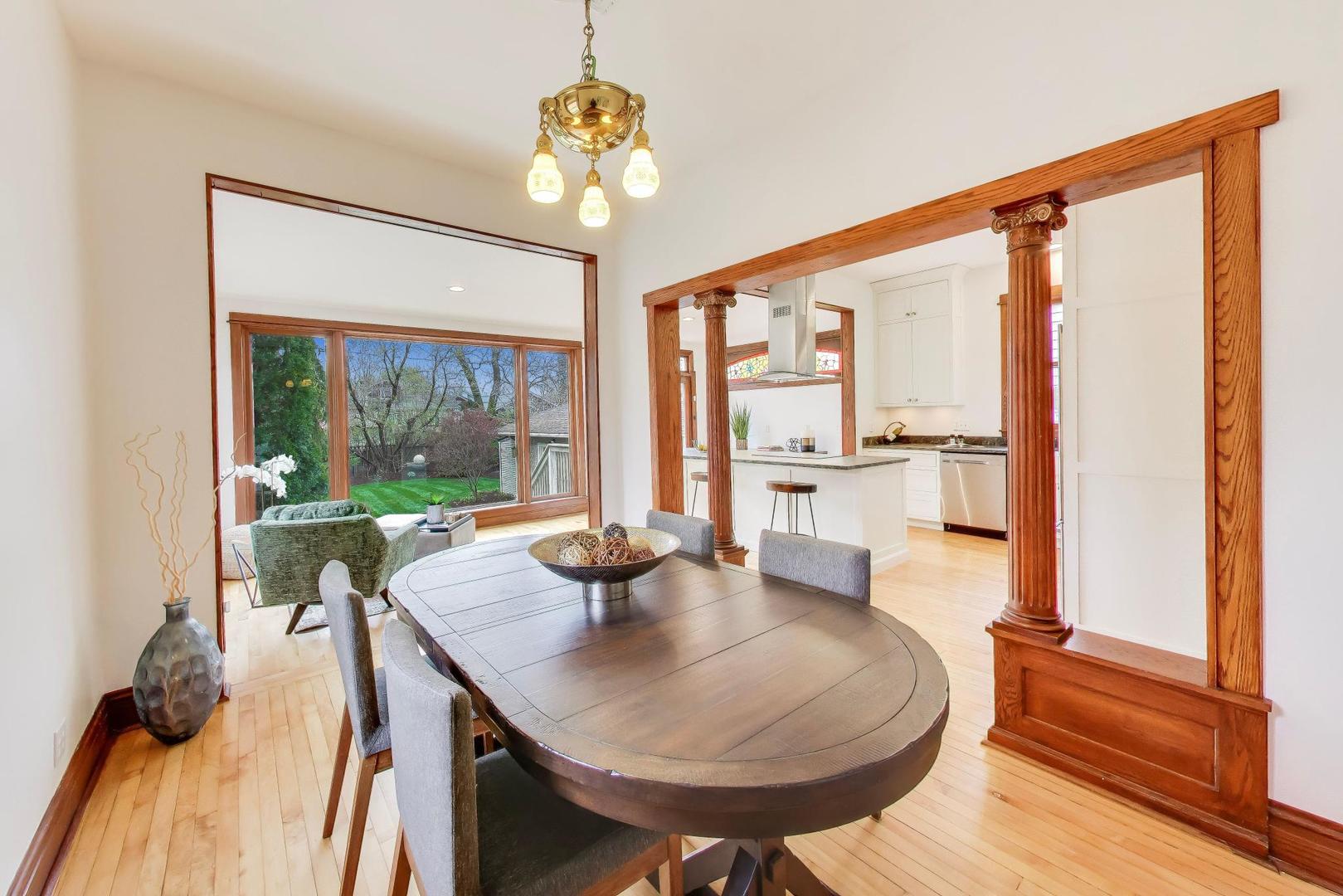 256 Blackhawk Road Riverside, IL 60546 - Photo 14 of 73