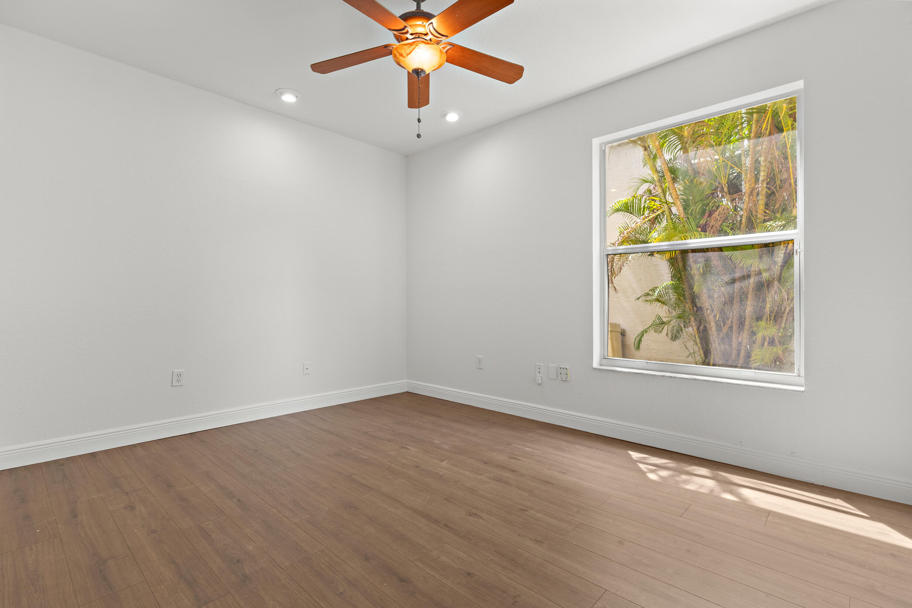19115 2 River Lane Boca Raton, FL 33498 - Photo 11 of 54 IMG_2014