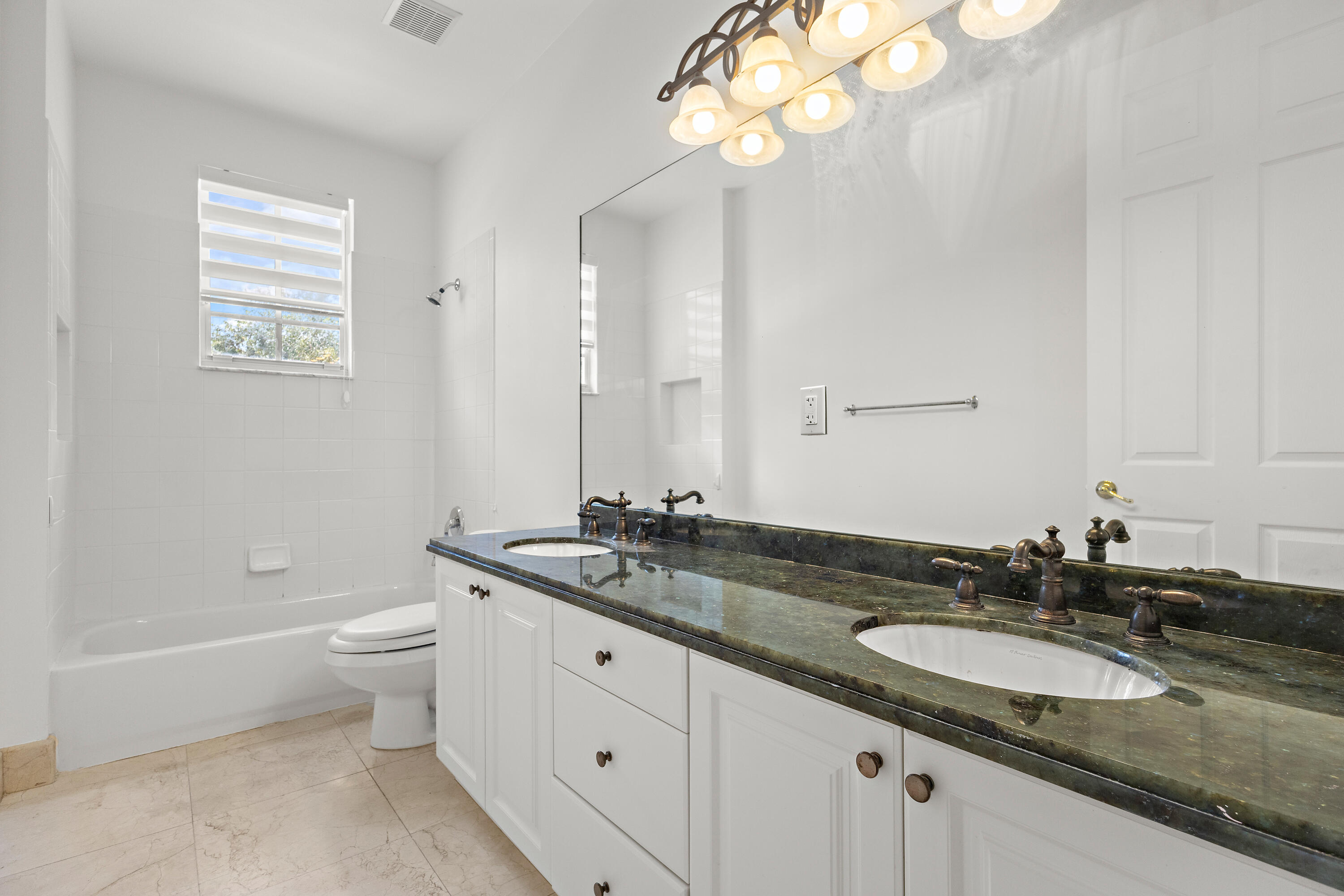 19115 2 River Lane Boca Raton, FL 33498 - Photo 24 of 54 IMG_2119