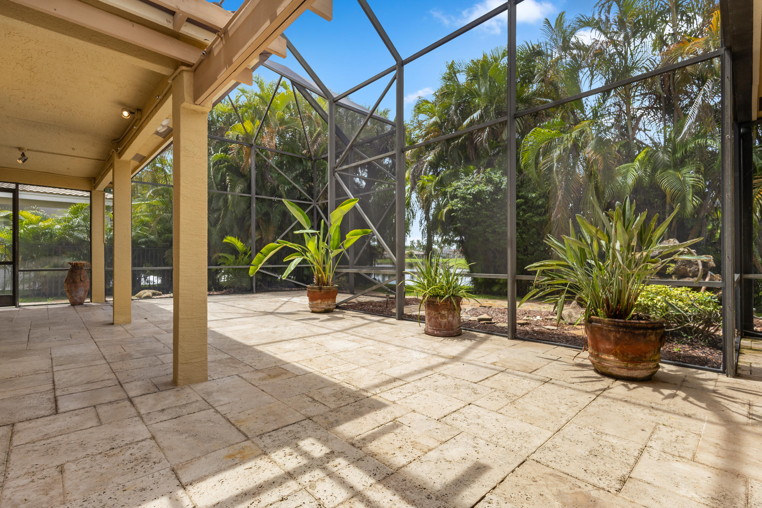 19115 2 River Lane Boca Raton, FL 33498 - Photo 33 of 54 IMG_2253