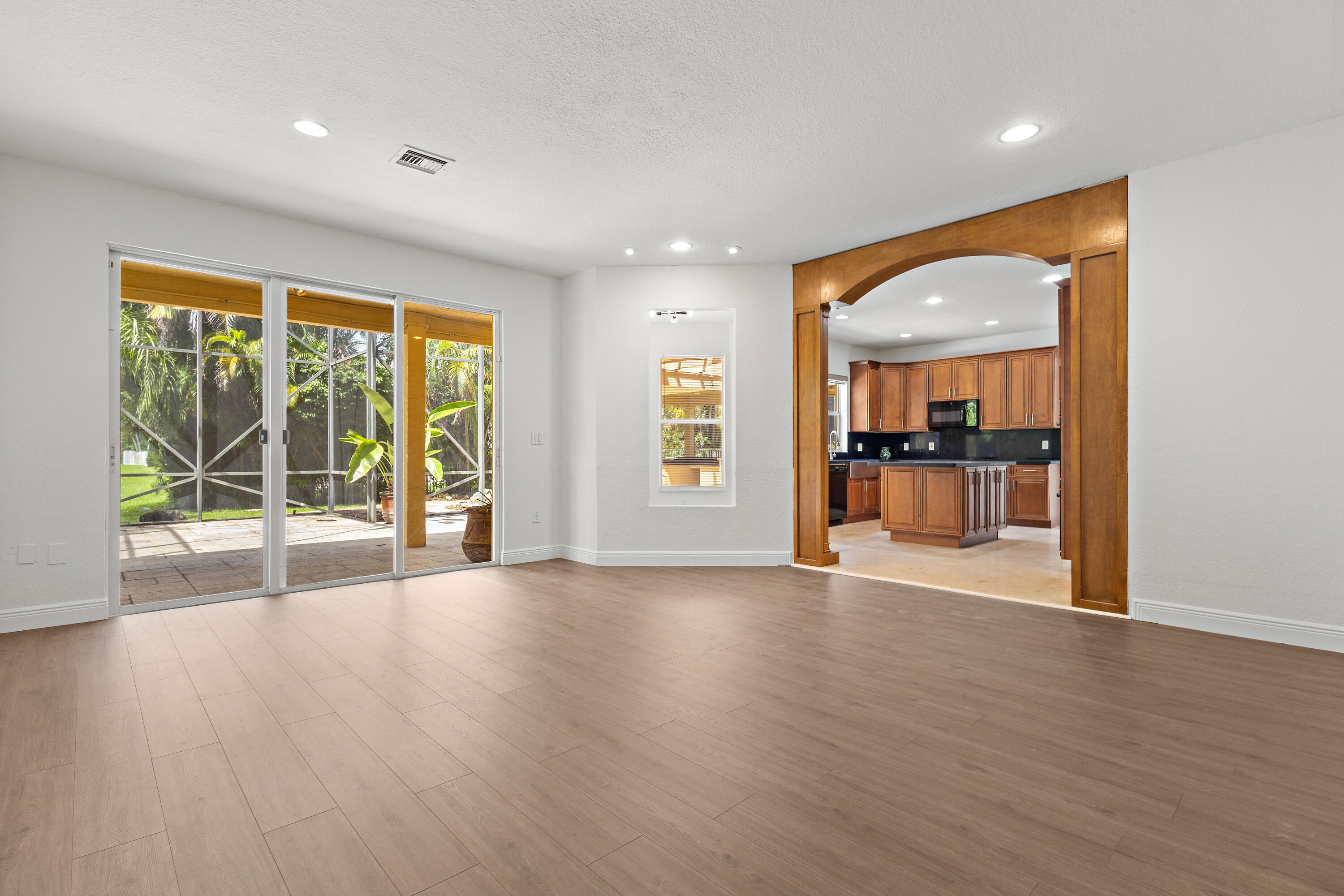19115 2 River Lane Boca Raton, FL 33498 - Photo 9 of 54 IMG_2077