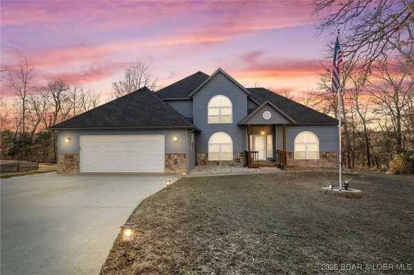 142 Major Drive, Camdenton, MO 65020
