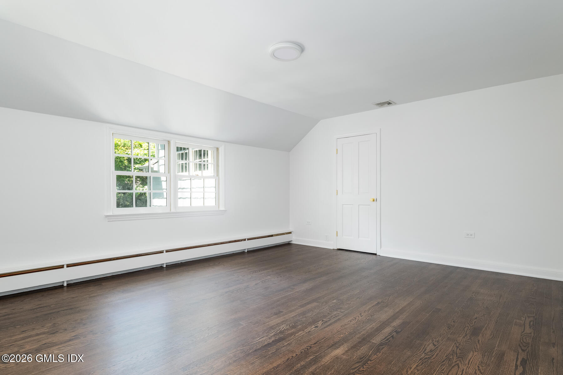 18 Owenoke Way Riverside, CT 06878 - Photo 27 of 33 18 Owenoke Way 31 - WEB