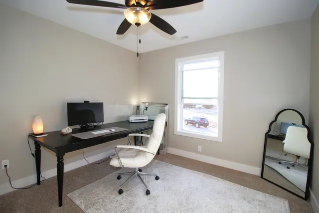 $270,000 | 425 Jenny Lane, Unit B, Heyworth, IL 61745