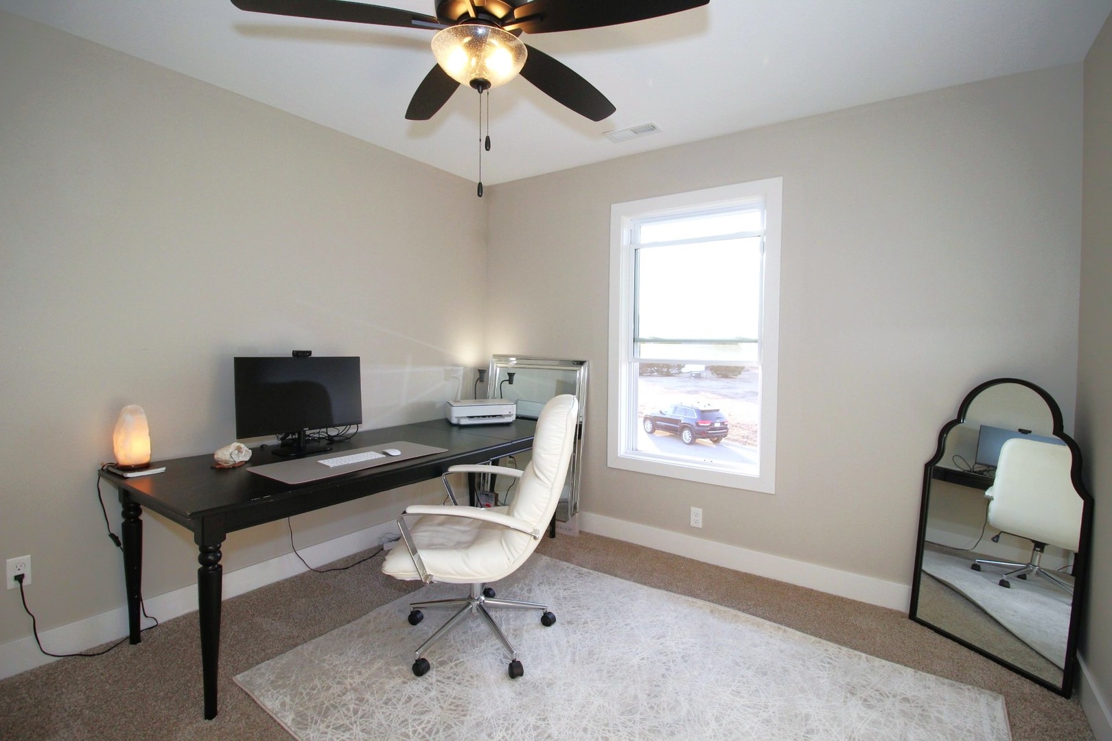 425 Jenny Lane, Unit B Heyworth, IL 61745 - Photo 22 of 25 a workspace with furniture and window