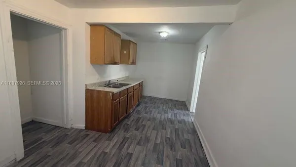 $1,500 | 2748 Broadway Avenue, Jacksonville, FL 32254