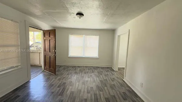 $1,500 | 2748 Broadway Avenue, Jacksonville, FL 32254