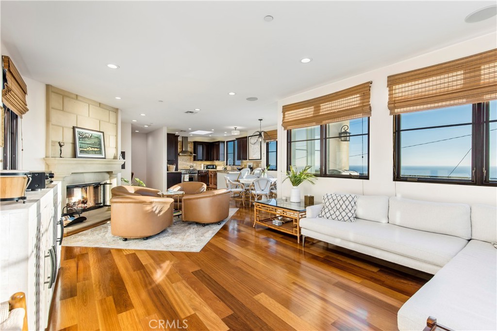 320 33rd Street Manhattan Beach, CA 90266 - Photo 14 of 28