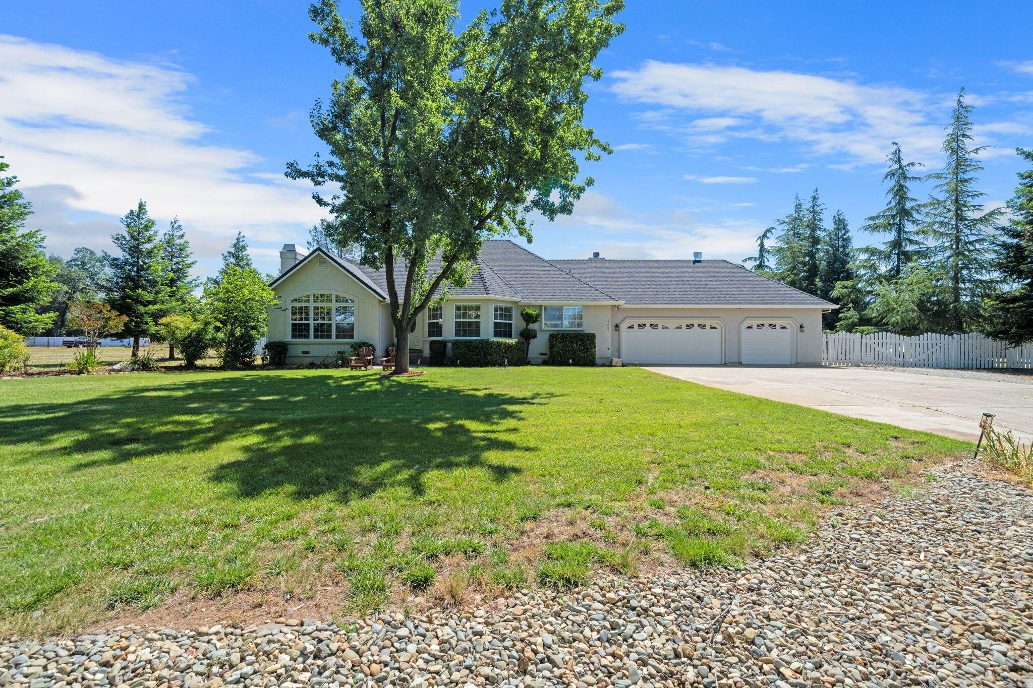 13087 Spring Lake Street Redding, CA 96003 - Photo 67 of 80 69-web-or-mls-BiggerFlow Real Estate Med