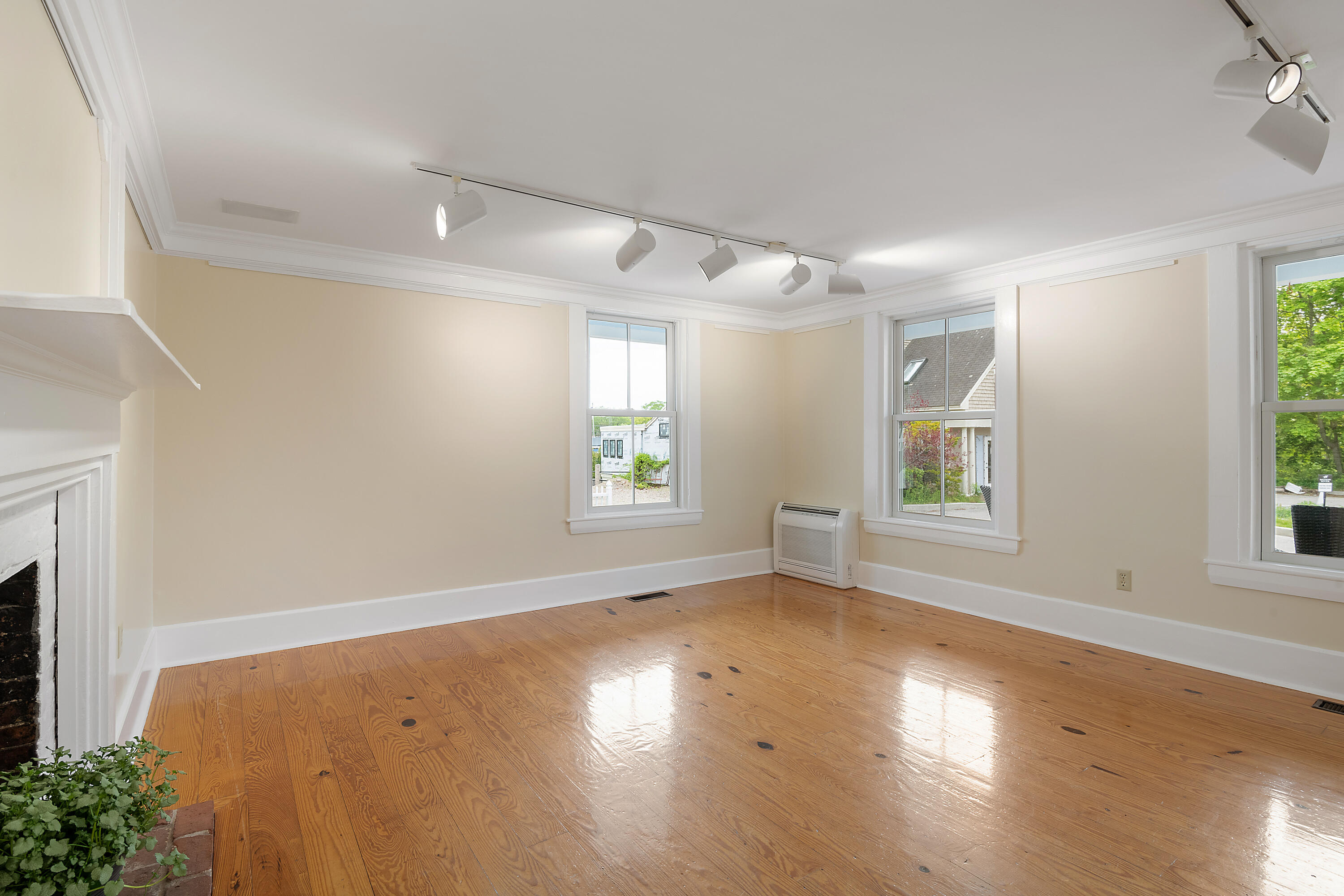 10 Chase Hill Road Kennebunk, ME 04043 - Photo 45 of 50 First floor