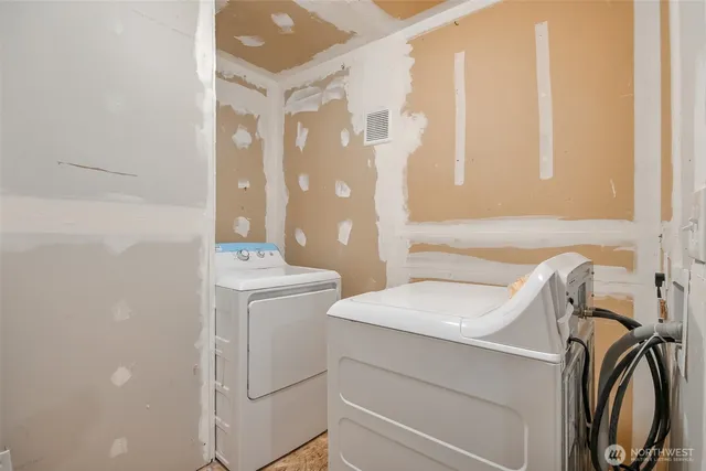 a view of deck with patio