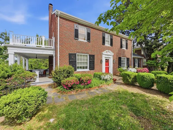 $399,000 | 3939 Fort Avenue, Lynchburg, VA 24502
