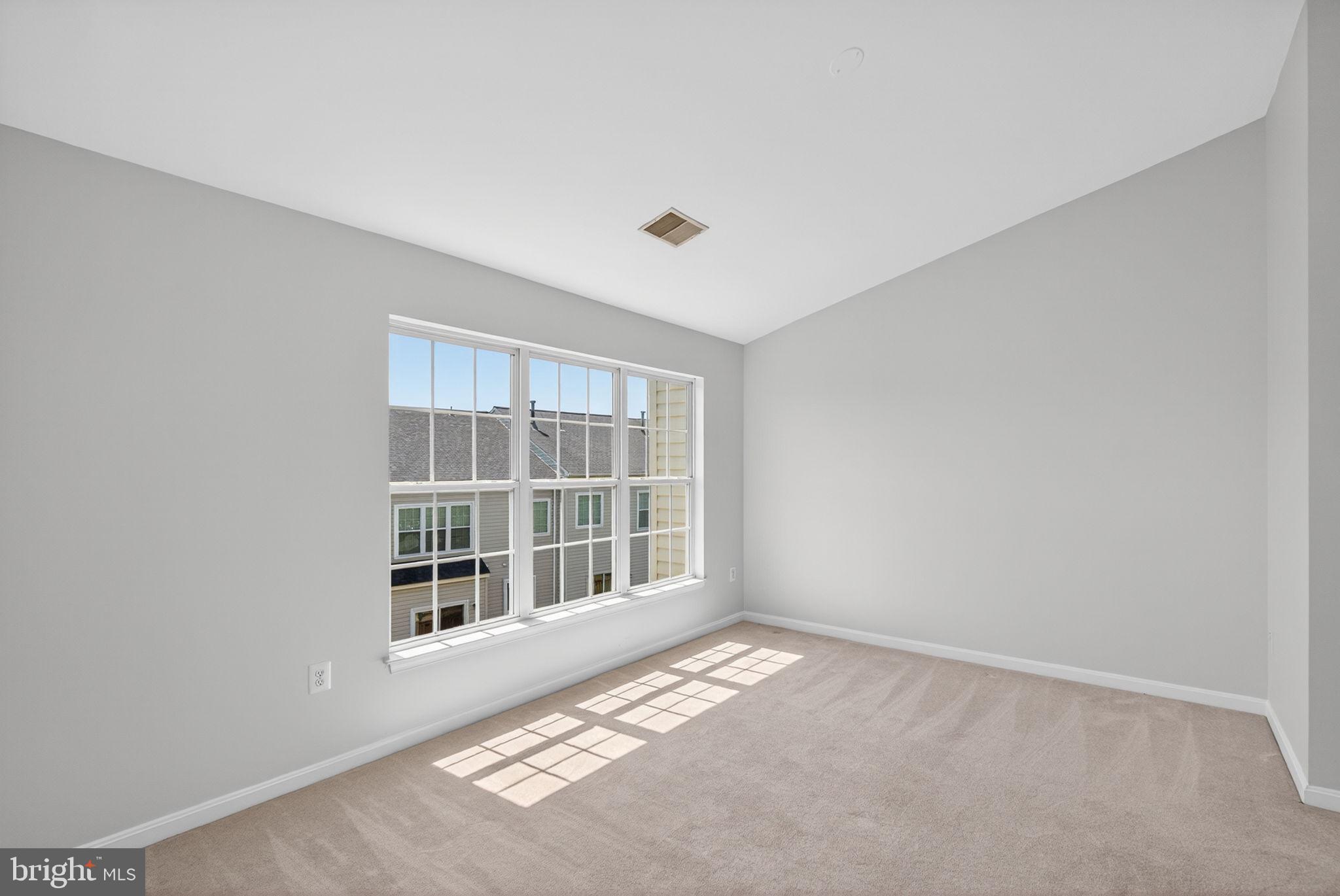 13597 Big Boulder Road Herndon, VA 20171 - Photo 21 of 41