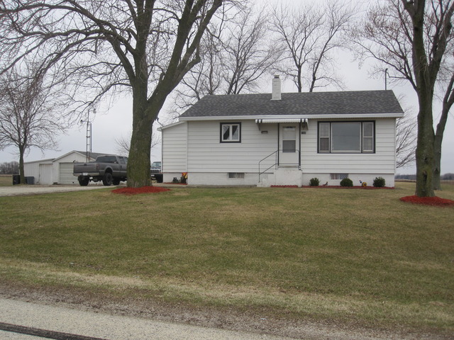 1168 South 9000W Road Bonfield, IL 60913 - Photo 2 of 24