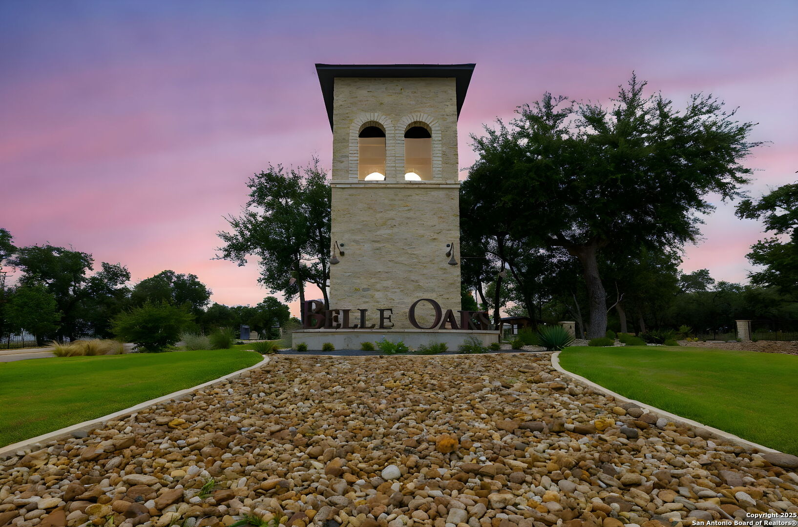 593 Rosemary Rdg Drive Bulverde, TX 78163 - Photo 5 of 18 a front view of a house with garden